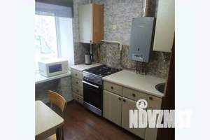 2-к квартира, посуточно, 44м2, 2/5 этаж