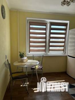 1-к квартира, посуточно, 37м2, 2/10 этаж