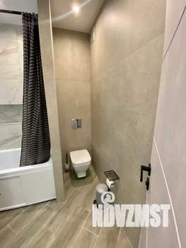 1-к квартира, посуточно, 42м2, 4/10 этаж