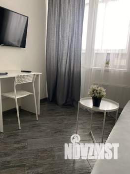 Студия квартира, посуточно, 18м2, 18/19 этаж