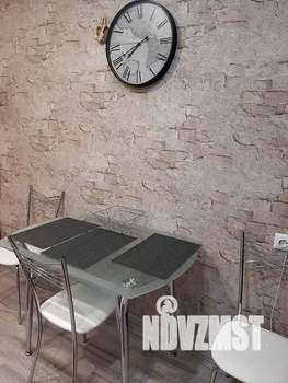 1-к квартира, посуточно, 38м2, 1/9 этаж