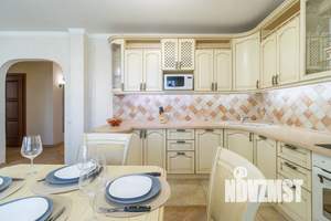 2-к квартира, посуточно, 84м2, 7/17 этаж