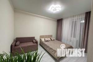 1-к квартира, посуточно, 42м2, 7/17 этаж