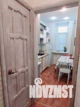 1-к квартира, посуточно, 32м2, 1/3 этаж