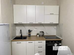 1-к квартира, посуточно, 35м2, 10/18 этаж