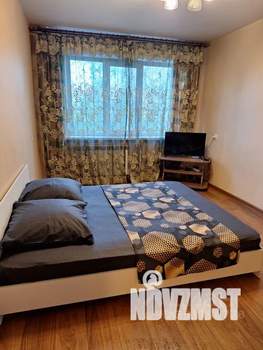 1-к квартира, посуточно, 38м2, 5/9 этаж