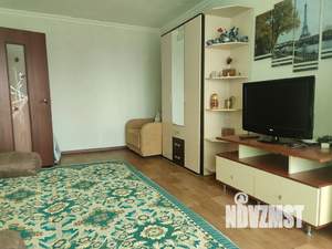 1-к квартира, посуточно, 40м2, 9/9 этаж