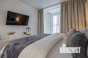 Студия квартира, посуточно, 28м2, 18/20 этаж