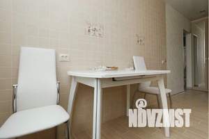 2-к квартира, посуточно, 10м2, 1/1 этаж