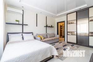 1-к квартира, посуточно, 43м2, 7/10 этаж