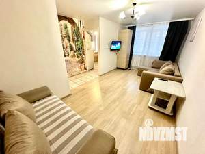 1-к квартира, посуточно, 37м2, 2/5 этаж