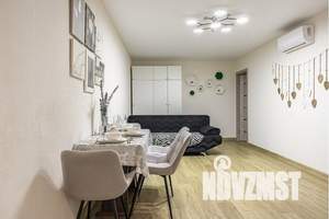 2-к квартира, посуточно, 48м2, 1/1 этаж