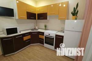 1-к квартира, посуточно, 44м2, 8/17 этаж