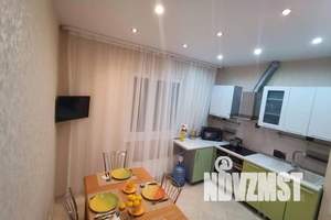 3-к квартира, посуточно, 86м2, 17/17 этаж