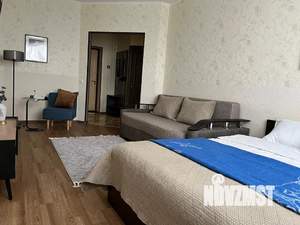 1-к квартира, посуточно, 38м2, 7/25 этаж