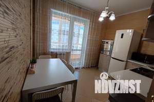 1-к квартира, посуточно, 44м2, 15/17 этаж