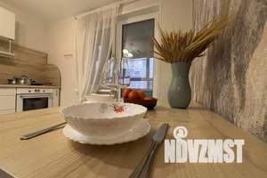 1-к квартира, посуточно, 45м2, 3/17 этаж