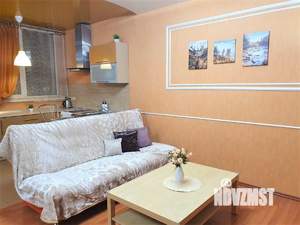 1-к квартира, посуточно, 56м2, 1/1 этаж