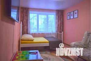 1-к квартира, посуточно, 34м2, 3/9 этаж