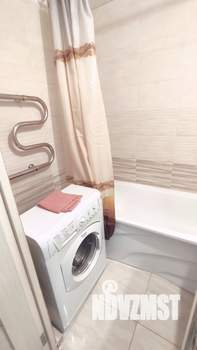 Студия квартира, посуточно, 26м2, 1/10 этаж