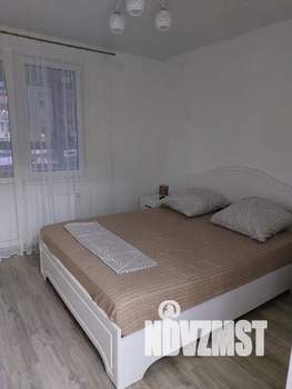 1-к квартира, посуточно, 38м2, 2/9 этаж