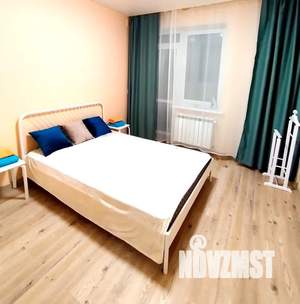 1-к квартира, посуточно, 40м2, 4/17 этаж