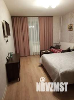 1-к квартира, посуточно, 35м2, 2/10 этаж
