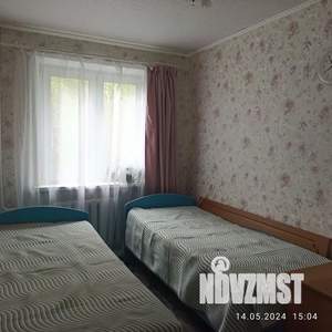 3-к квартира, посуточно, 58м2, 1/1 этаж