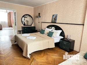 1-к квартира, посуточно, 55м2, 1/1 этаж