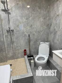 Студия квартира, посуточно, 38м2, 1/17 этаж