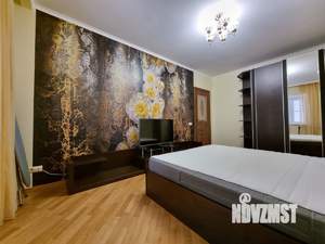 3-к квартира, на длительный срок, 105м2, 3/6 этаж