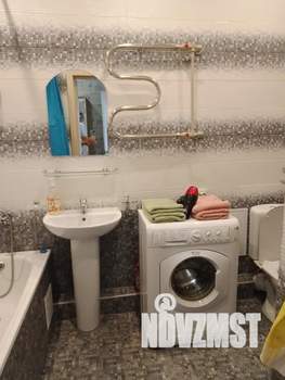 1-к квартира, посуточно, 38м2, 3/5 этаж