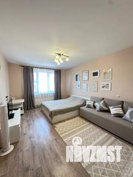 1-к квартира, посуточно, 35м2, 2/17 этаж