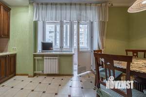 3-к квартира, на длительный срок, 100м2, 4/8 этаж