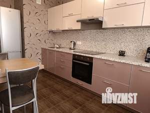 1-к квартира, посуточно, 41м2, 12/18 этаж