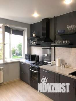 1-к квартира, посуточно, 35м2, 5/9 этаж