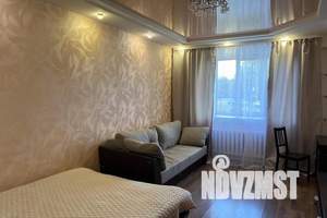 1-к квартира, посуточно, 40м2, 2/9 этаж