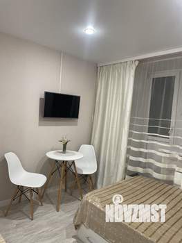 Студия квартира, посуточно, 14м2, 1/9 этаж