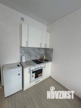 Студия квартира, посуточно, 24м2, 2/17 этаж