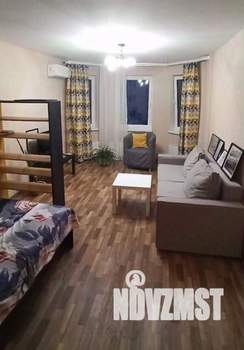 1-к квартира, посуточно, 38м2, 1/1 этаж