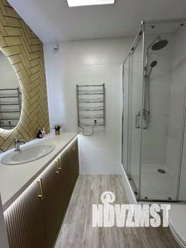 1-к квартира, посуточно, 53м2, 1/1 этаж