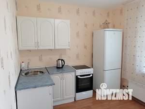 1-к квартира, посуточно, 42м2, 3/17 этаж