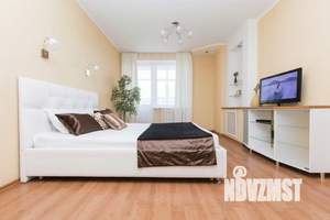 1-к квартира, посуточно, 50м2, 1/1 этаж