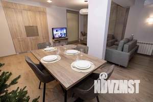 2-к квартира, посуточно, 86м2, 7/10 этаж