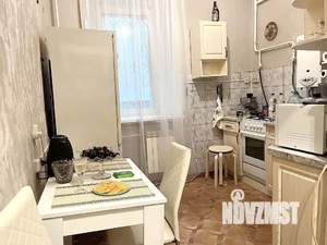 2-к квартира, посуточно, 39м2, 1/3 этаж