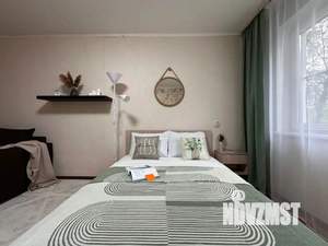 2-к квартира, посуточно, 50м2, 1/1 этаж