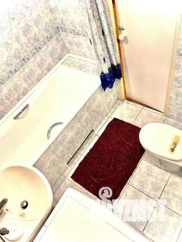 2-к квартира, посуточно, 50м2, 1/1 этаж