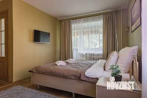 1-к квартира, посуточно, 38м2, 5/5 этаж