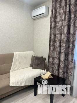 1-к квартира, посуточно, 40м2, 4/9 этаж