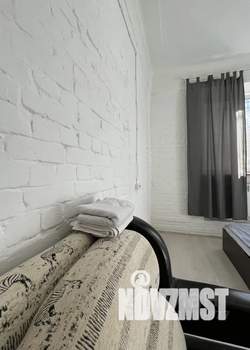 Студия квартира, посуточно, 25м2, 1/5 этаж